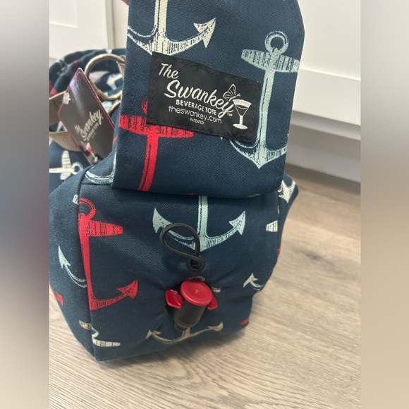The Swankey Beverage Tote bag - Navy anchor style - Island Persuit - NWT - Picture 3 of 8